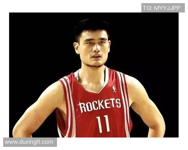 姚明在赛场上的动作迟钝是否影响了他的职业生涯和篮球成就的深度分析